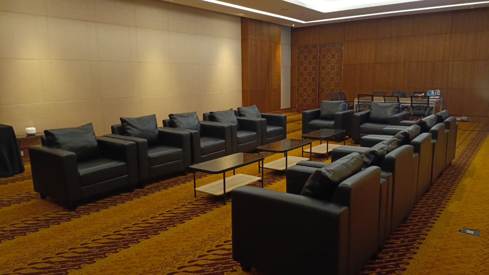 SEWA SOFA PANCORAN DI JAKARTA SELATAN 